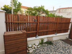 Photo de galerie - Fabrication de palissade bois