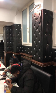 Photo de galerie - Tapissier capitonnage