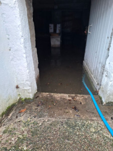 Photo de galerie - Intervention en urgence pour vider une cave