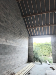 Photo de galerie - Fondation 
Dalles / Murs et Charpente simple 