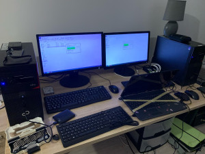 Photo de galerie - Je dispose chez moi d'un petit atelier avec deux PC de test pour répondre efficacement à vos besoins.