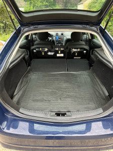 Photo de galerie - « Livraison rapide de vos courses alimentaires et achats en magasin. Service fiable, soigné et flexible. Contactez-moi pour réserver votre créneau ! »