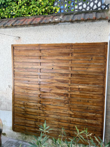 Photo de galerie - Lasurage d’un clostra 