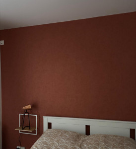 Photo de galerie - Rénovation, chambre, papier peint ainsi que peinture