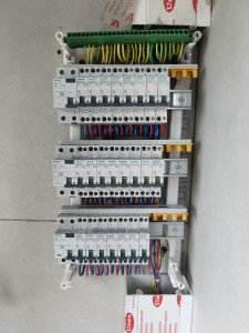 Photo de galerie - Création d'un tableau électrique 3 rangée