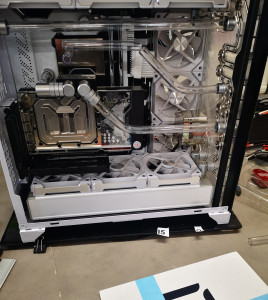 Photo de galerie - Montage de pc sur mesure 