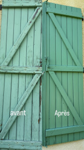 Photo de galerie - • ponçage , remise en états des volets ( trou) , peinture 