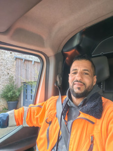 Photo de galerie - Je cherche de travail
