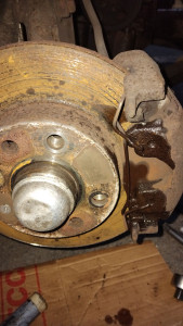 Photo de galerie - Dépose plaquette + disques de frein