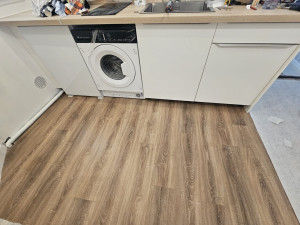 Photo de galerie - Pose de parquet flottant.