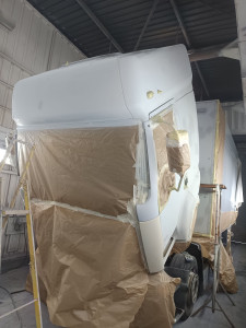 Photo de galerie - Mise en peinture