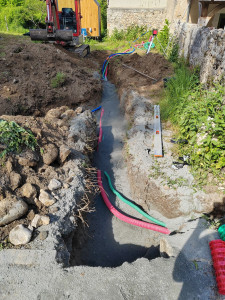 Photo de galerie - Passage des gaines et raccordement en eau et assainissement