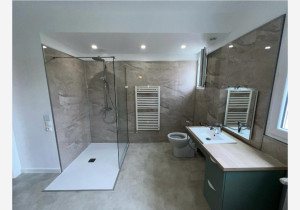 Photo de galerie - Salle de bain complète