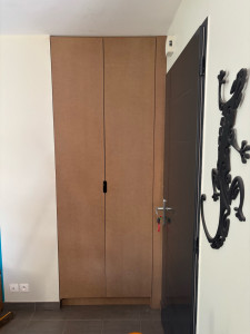 Photo de galerie - Placard d’entrée rangement chaussures 
