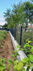 Photo de galerie - Panneaux 123H scellés dans mur 