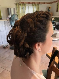 Photo de galerie - Coiffure témoin de mariage 