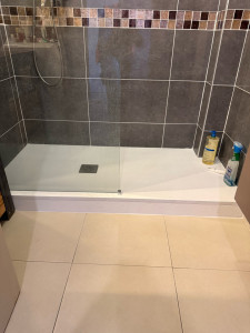Photo de galerie - Changement de bac à douche 