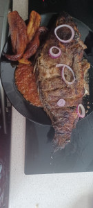 Photo de galerie - Du poisson braisé au four 