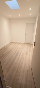 Photo de galerie - Peinture  après et pose de parquet