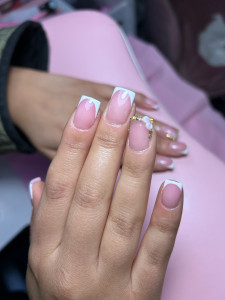 Photo de galerie - Manucure