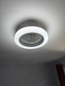 Photo de galerie - Pose d'un ventilateur de plafond