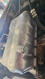 Photo de galerie - Changement d'un Carter HUILE sur un berlingo 1 qui c'était trouver casser. 