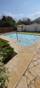 Photo de galerie - Nettoyage de tour de piscine apres 