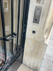 Photo de galerie - Mise en fonction du digicode 