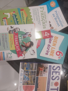 Photo de galerie - Supports de cours afin de créer des activités en fonction des matières et niveaux des élèves