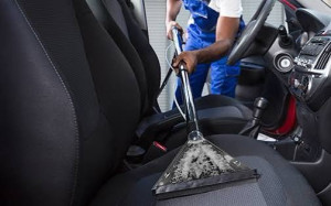 Photo de galerie - Bonjour  je vous propose un lavage intérieur / extérieur de votre véhicule, je suis minutieux et soigné.
