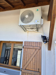 Photo de galerie - Pose d'une climatisation réversible heiwa 2.5kw.
