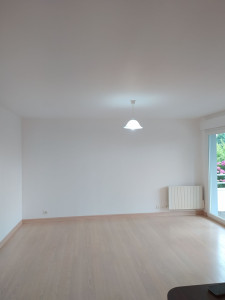 Photo de galerie - Application peinture murs et plafond