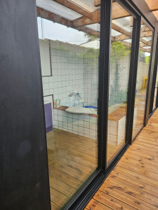 Photo de galerie - Nettoyage de baie vitrés