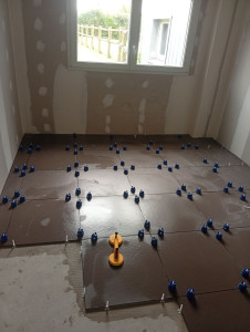 Photo de galerie - Pose du carrelage 
