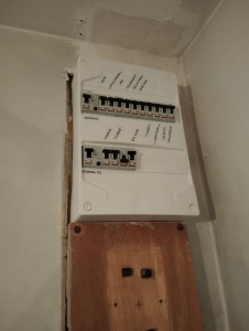 Photo de galerie - Bricolage et multi services