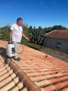 Photo de galerie - Traitement imperméabilisant hydrofuge sur toiture garanti entre 10 et 15ans 