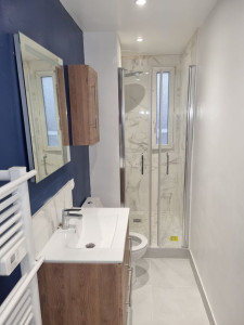 Photo de galerie - Créations de salle de bain complet 
plomberie 
carrelage 
peinture 