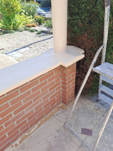 Photo de galerie - Jointoiement du façade 