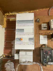 Photo de galerie - Tableau électrique, avec départ triphasé 