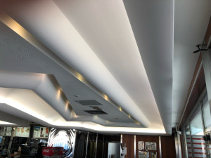 Photo de galerie - Reprise corniche peinture 