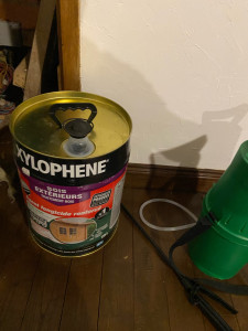 Photo de galerie - Produit pour traitement de charpente