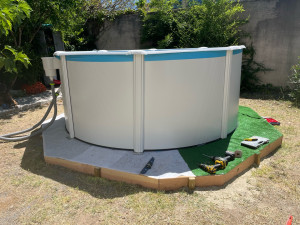 Photo de galerie - Pose de piscine 