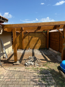 Photo de galerie - Rénovation d’un car port 