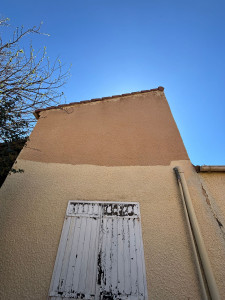 Photo de galerie - Décapage haute pression et rénovation peinture de façade 