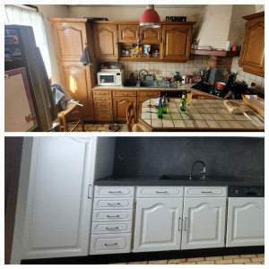 Photo de galerie - Laquage de tous vos meubles. 
Cuisine, table, chaises ,buffet. 
