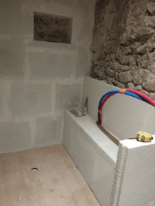 Photo de galerie - Début pose douche italienne 