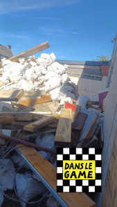 Photo de galerie - Sac de gravat + bois 