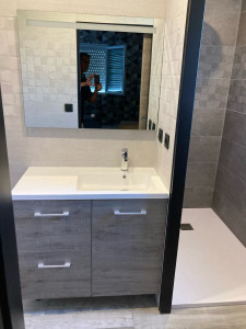 Photo de galerie - Montage et pose d un meuble de sdb 