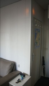 Photo de galerie - Réalisation d'une pièce en plus dans mon salon avec un porte. 
Super utile pour maximiser le rangement dans votre appart ;) ou maison .. 