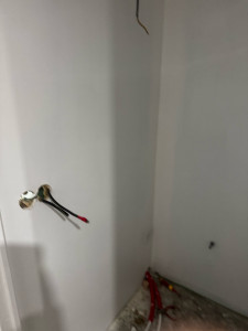 Photo de galerie - équipement d’une pièce avant travaux 